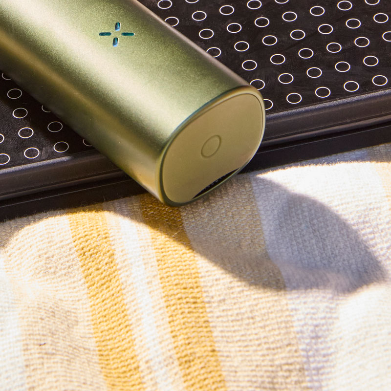 Close up of mouthpiece on PAX Flow