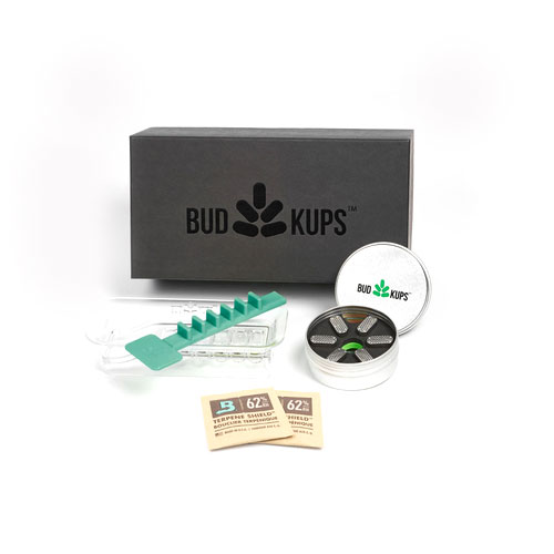 BudKit Plus with BudKups dosing capsules