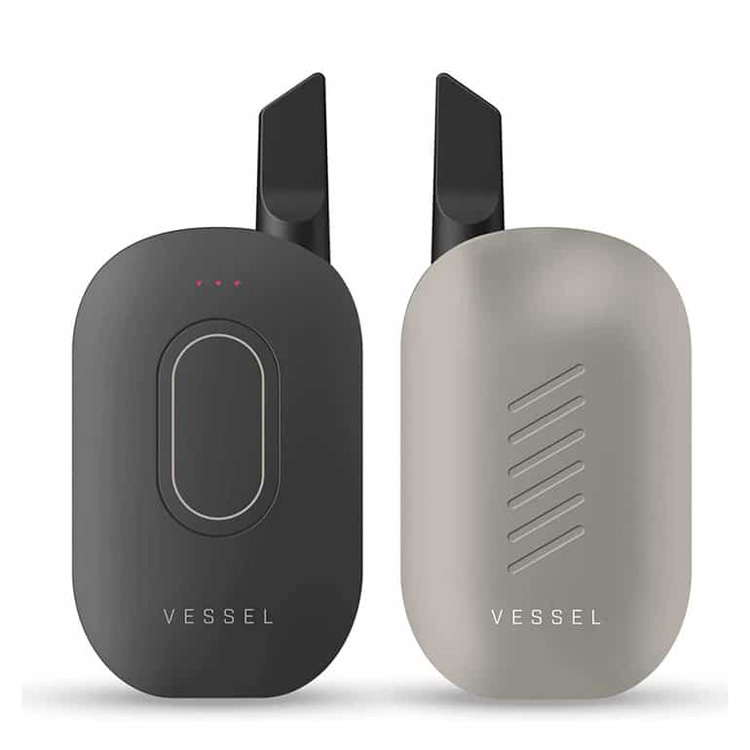 The Vessel Compass in Mojave, featuring aergonomic grip