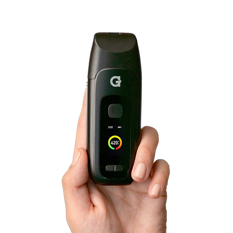 gpen dash plus vaporizer black in hand