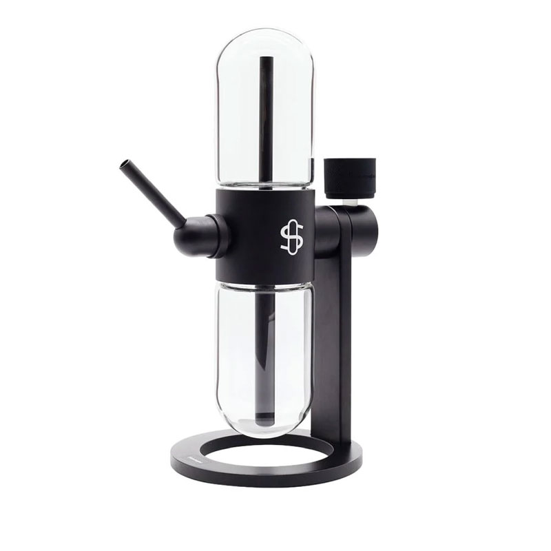 Angled front view of the black Stündenglass Gravity Infuser