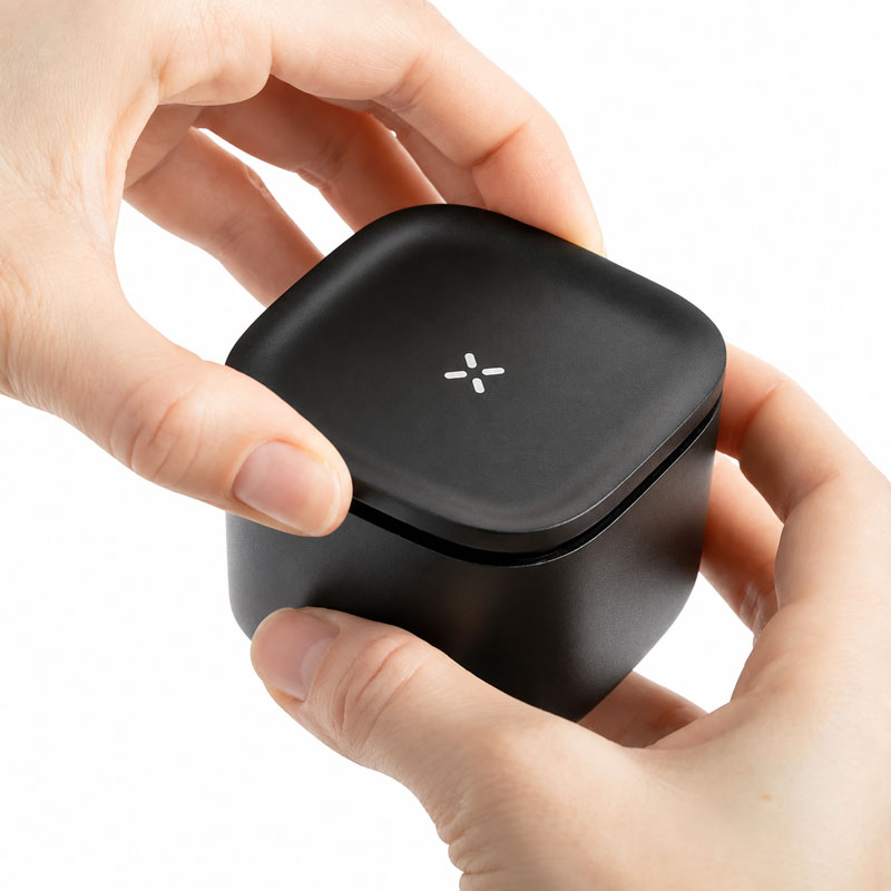 Pax Small Jar in hand